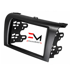 Adaptador de Radio 7” Mazda 3 2004-2009 | Bisel Color Negro