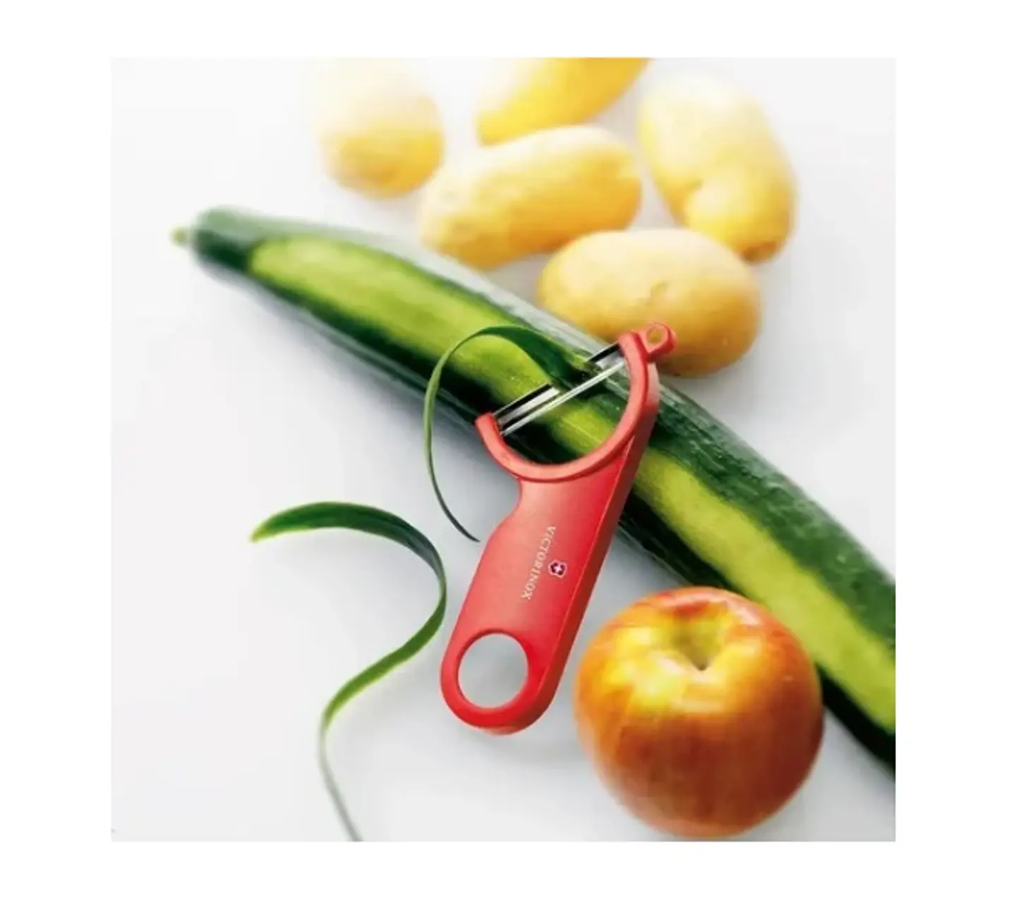 Pelador Papas Rojo / Negro Victorinox - Electromundo 2