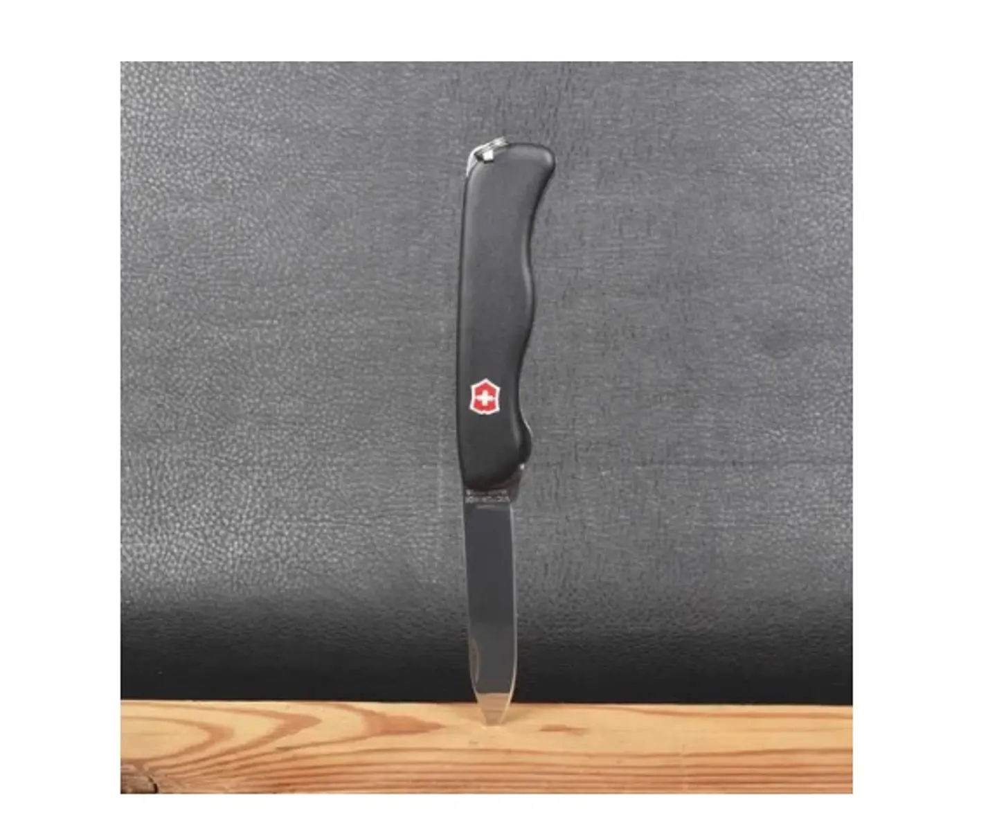 Navaja Victorinox Sentinel Negro 0.8413.3 -electromundo 2