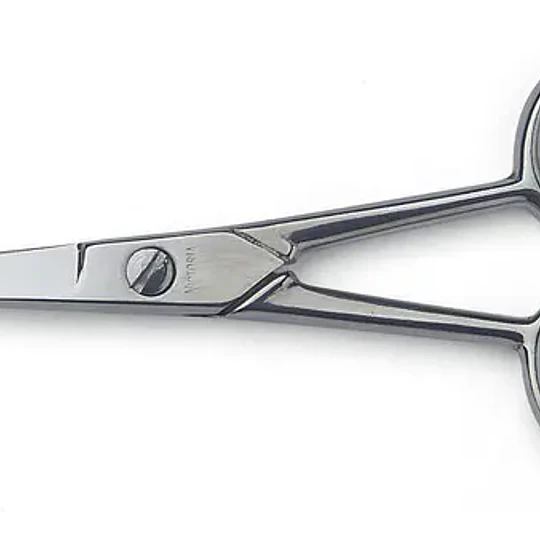 TIJERAS VICTORINOX PARA MANTENER BELLOS FACIAL 