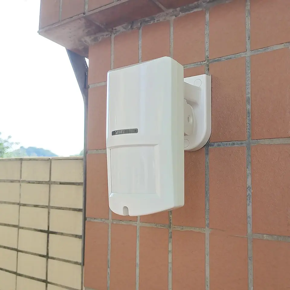 Sensor de Movimiento PIR Microondas Impermeable 4