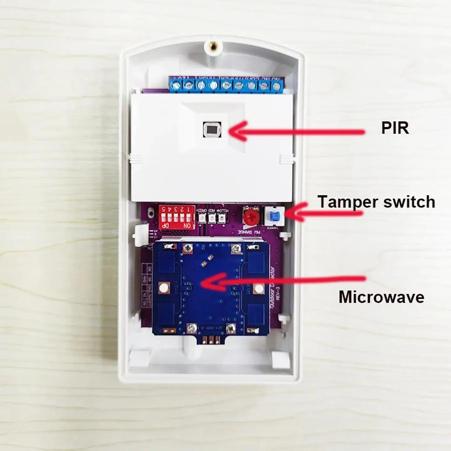 Sensor de Movimiento PIR Microondas Impermeable 12
