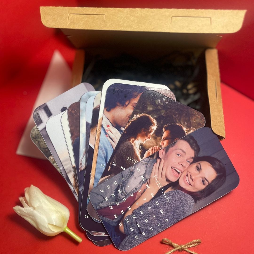 Calendario Imantado para Parejas - 12 Meses Personalizados 4
