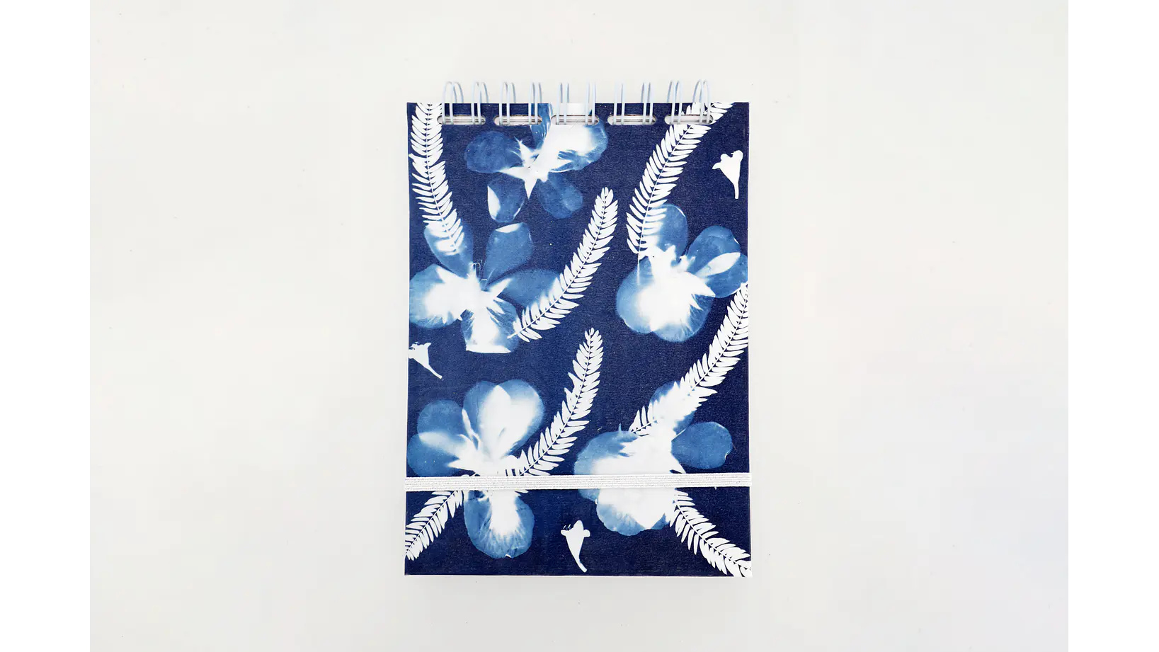 Libreta A5 100 hojas Geranio y Aromo 1