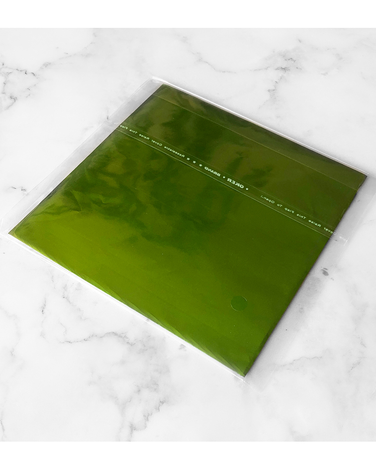 Papel metalizado para bombones verde 14x14cm 