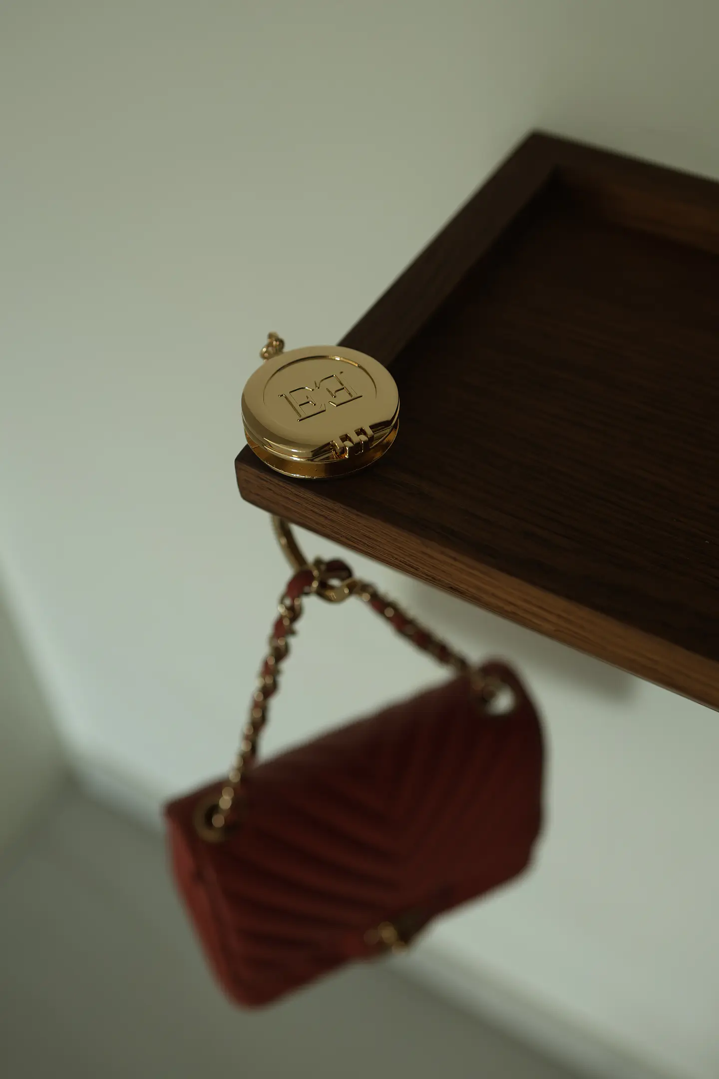 Pendura Bolsa com Espelho 2