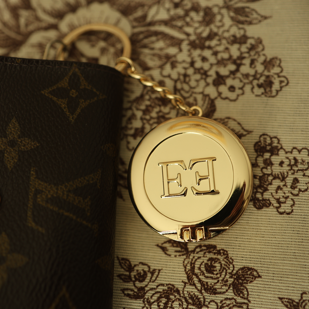 Pendura Bolsa com Espelho 7