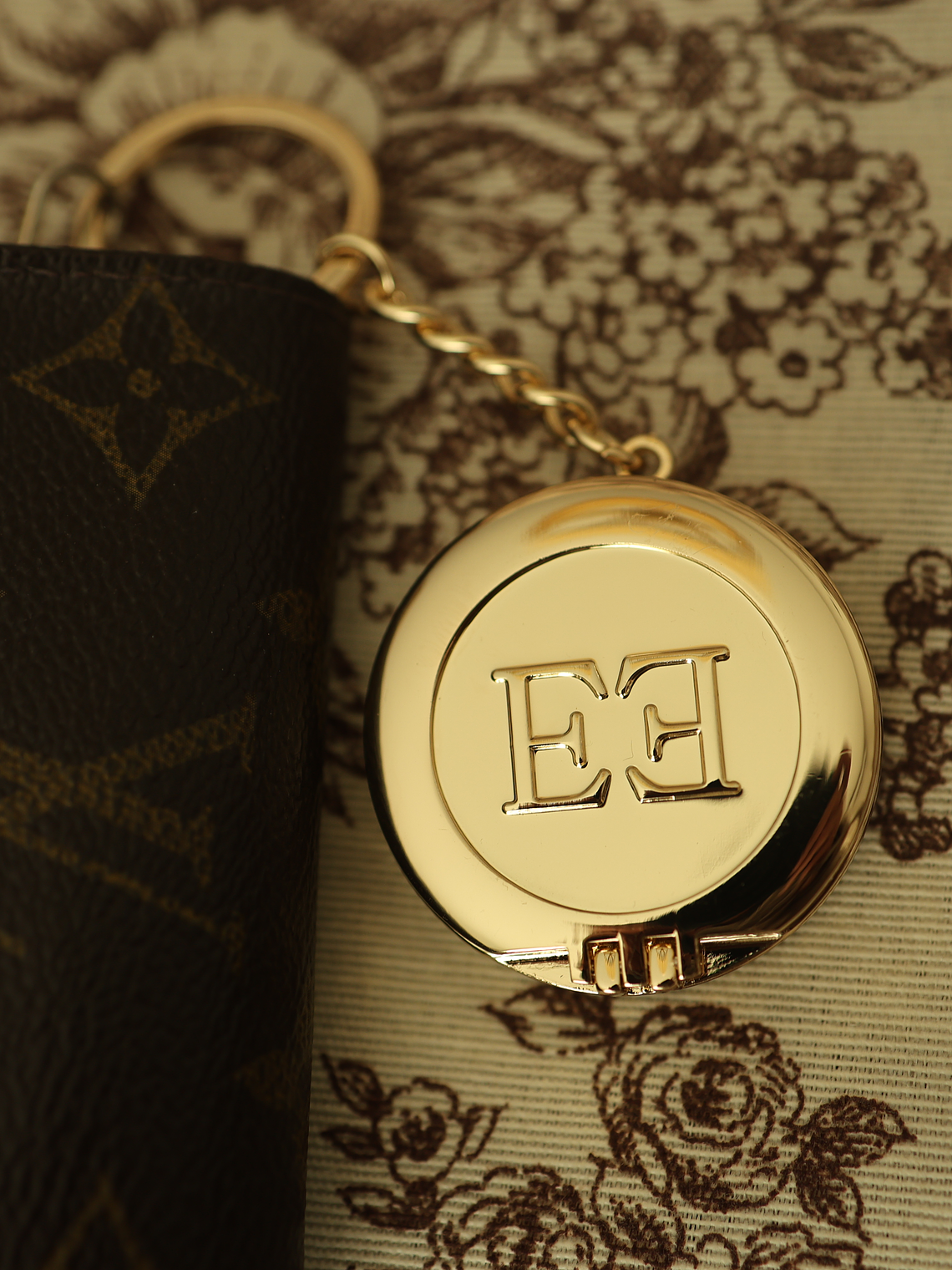 Pendura Bolsa com Espelho 5