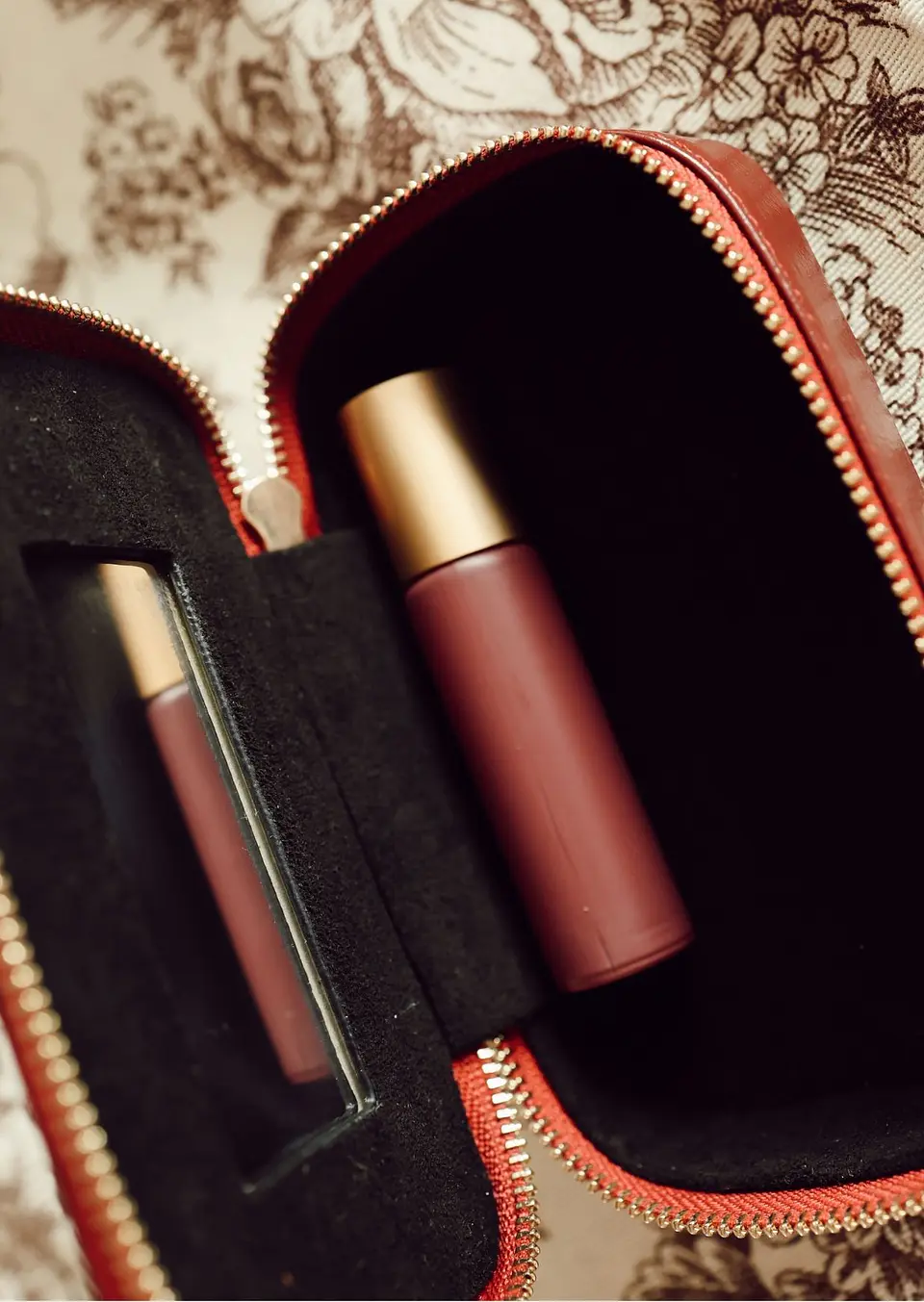 Necessaire de bolso vino + Perfumador 5