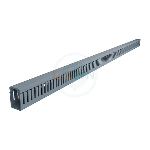 Canaleta Ranurada 25XH40X2000mm Con Tapa