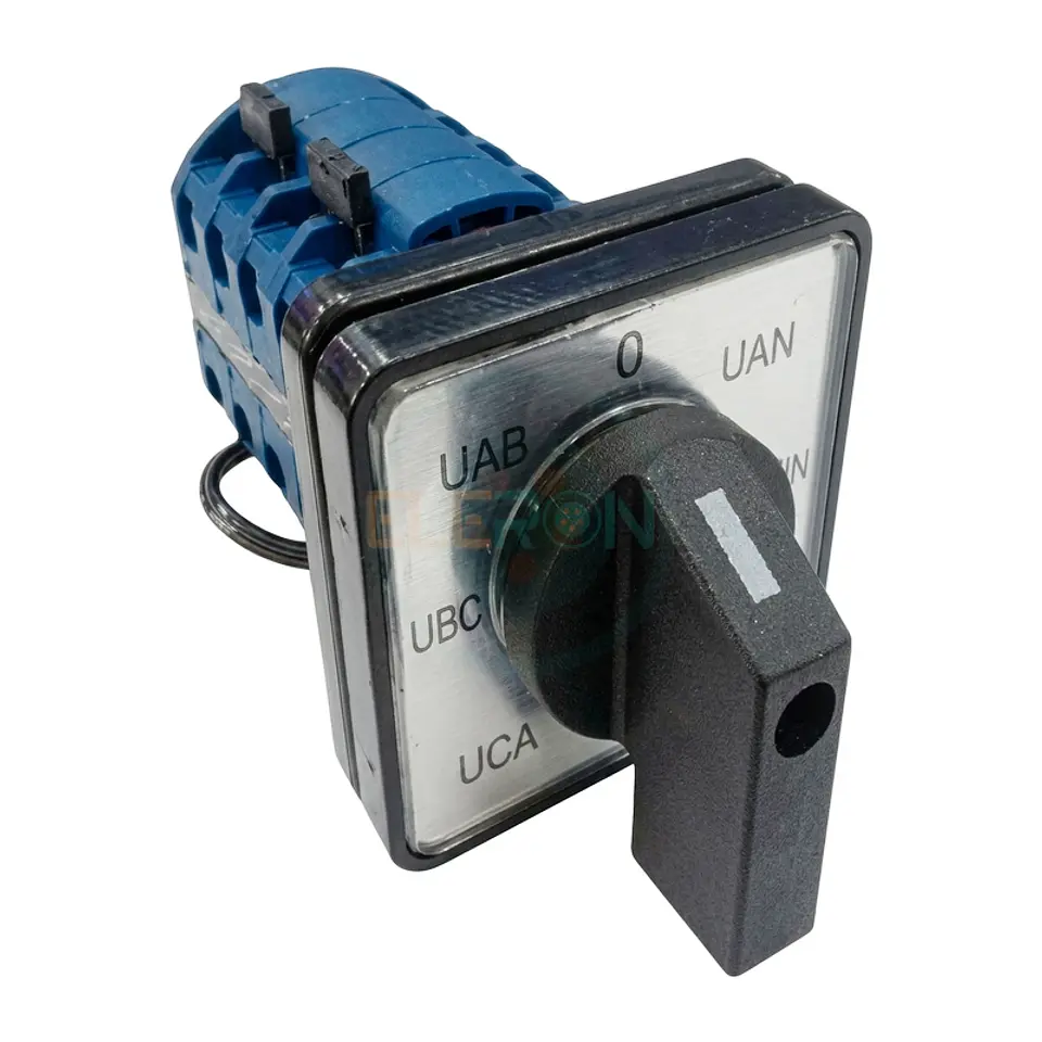 Selector Voltimetrico, 3 Fases, 4 Alambres, 60X48Mm, 7 Posiciones Chint 1
