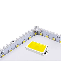 PANEL LED CUADRADO SOBREPUESTO 6W IP44 thumbnail 4