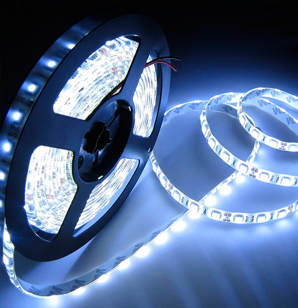 CINTA LED TECHNOLAMP 14.4W/M LUZ FRÍA 12V IP65 (5 METROS)