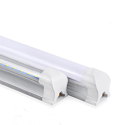 REGLETA LED T8 9W 60 CM. IP44