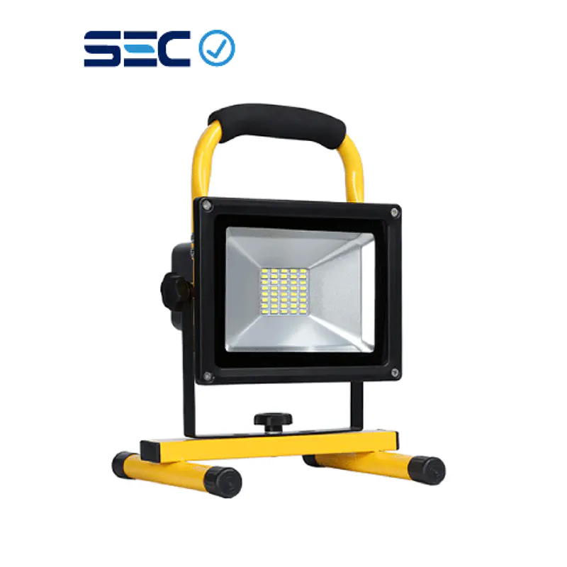 PROYECTOR LED DE EMERGENCIA RECARGABLE SMD 20W IP66 imagen 1