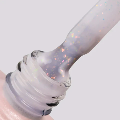 1025