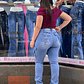 Jeans cargo bolsillos que realza  - Miniatura 2