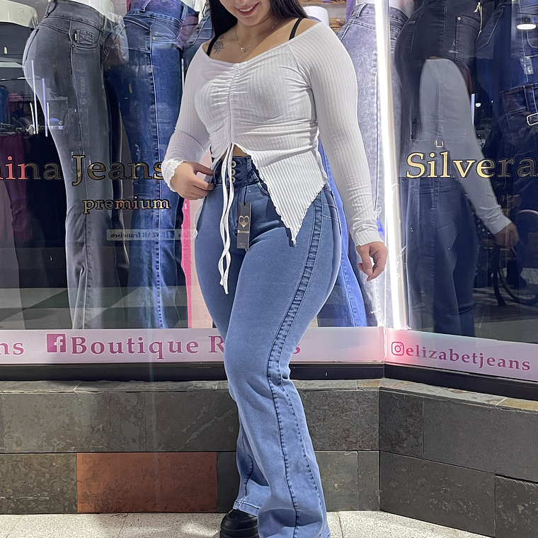 flare jeans  CELESTE PRETINA ANCHA  1