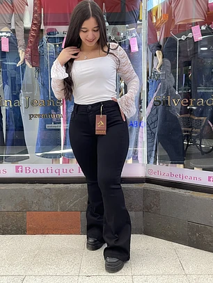 flare jeans sirena NEGRO TAPITA