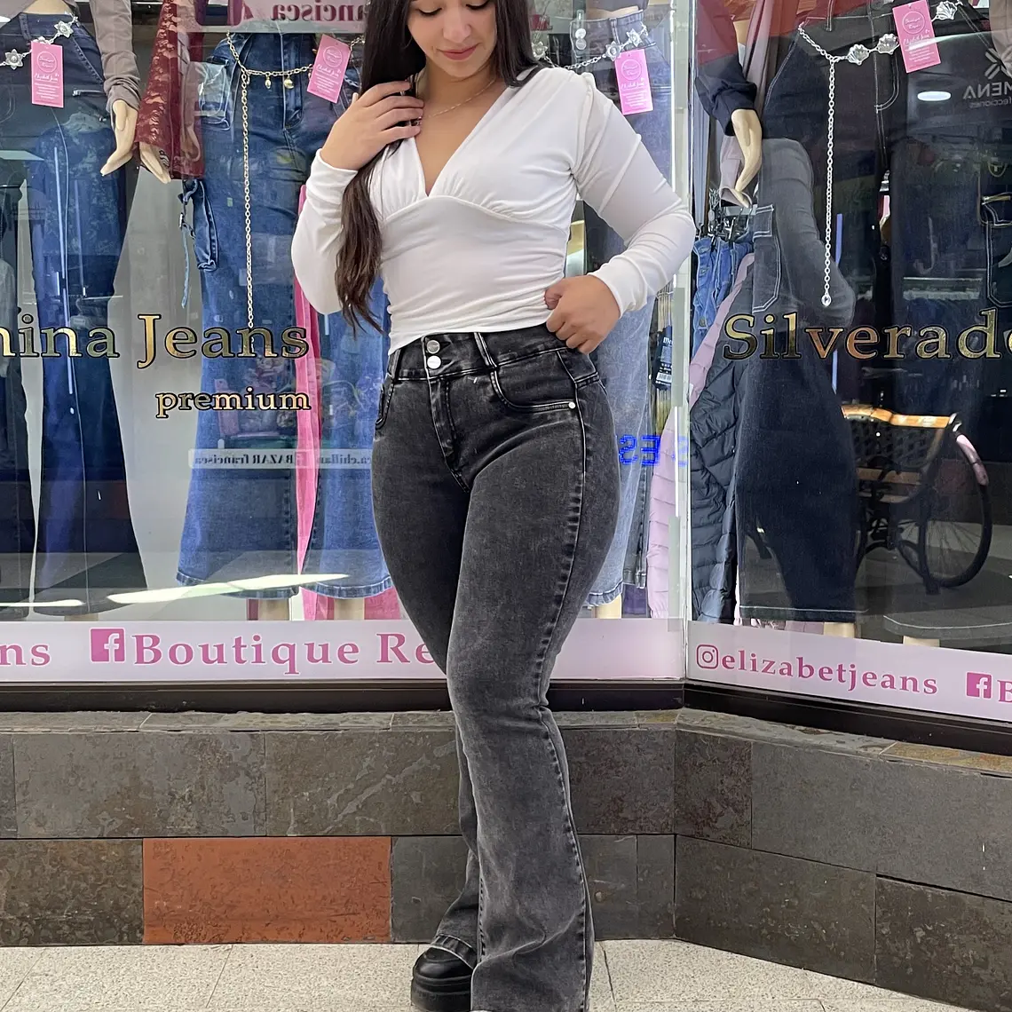 flare jeans gris sirena de dos botones  1