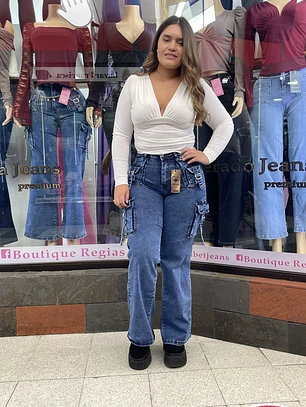 wide leg cargo azul medio claro , nevado 