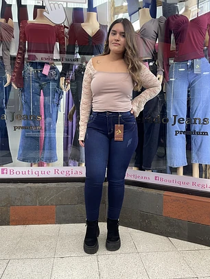 SKINNY JEANS AZUL INTENSO MODELO CURVI 