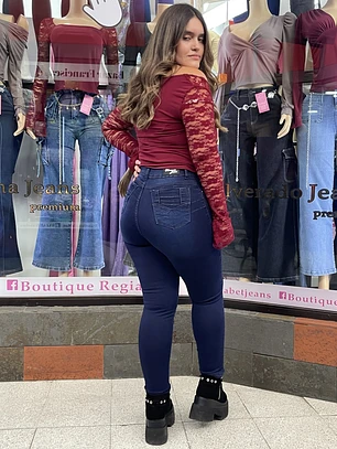 SKINNY AZUL INTENSO SUPER LEVANTA COLA 