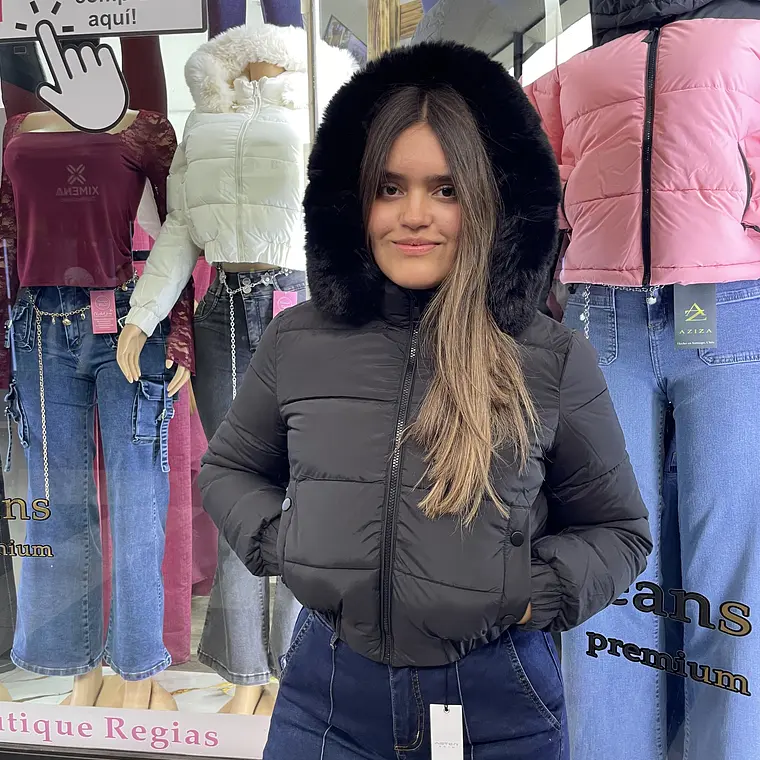 casaca pufa gorrito peludito  1