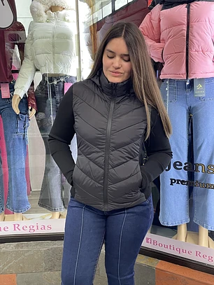 CASACA NEGRA  ESTILO ZARA 