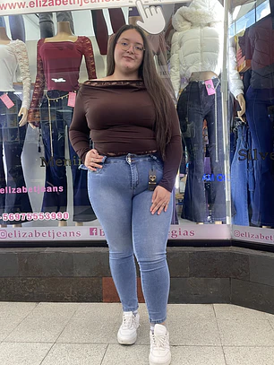 SKINNY JEANS  CELESTE BOLSILLOS CARGO TIRO ALTO 