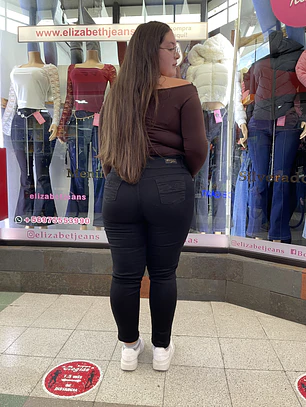 SKINNY JEANS NEGRO  PRETINA ANCHA 3 BOTONES 