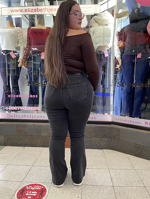 FLARE JEANS GRIS LINEA EXTRA LINDA 