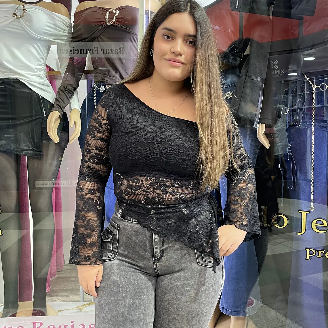 POLERITA ENCAJE  2