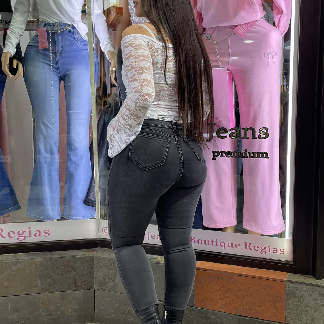SKINNY JEANS  UN BOTON TIRO ALTO GRIS DESTELLOS  2