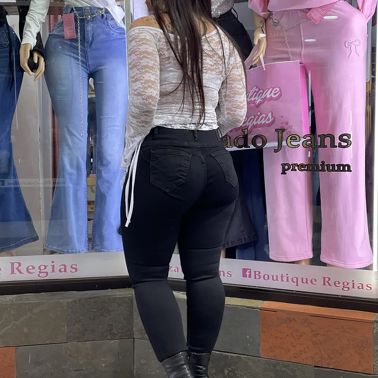 SKINNY BLACK REDUCTOR PRETINA ANCHA 3 BOTONES  2