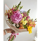 Ramos tamaño mediano de 25 varas de flores mixtas 2