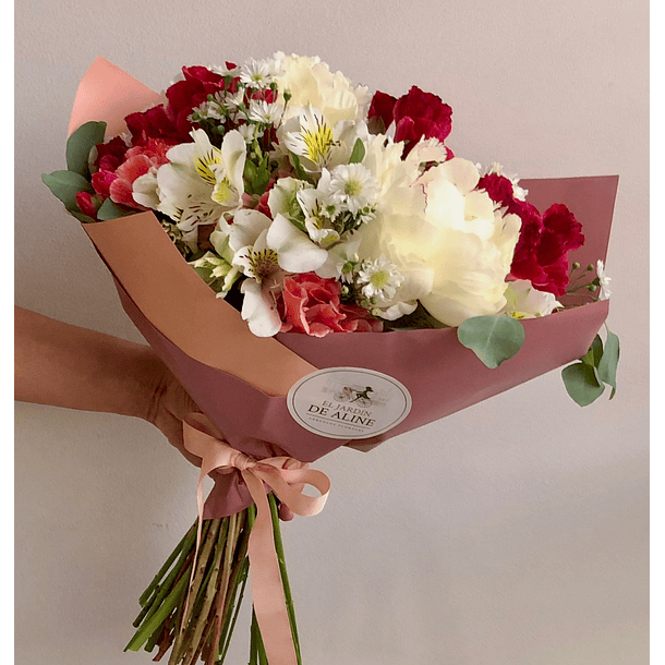 Ramos tamaño mediano de 25 varas de flores mixtas 5