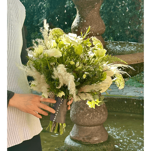 Ramos de Novia Estilo Bouquet de Flores Naturales mixtas de temporada