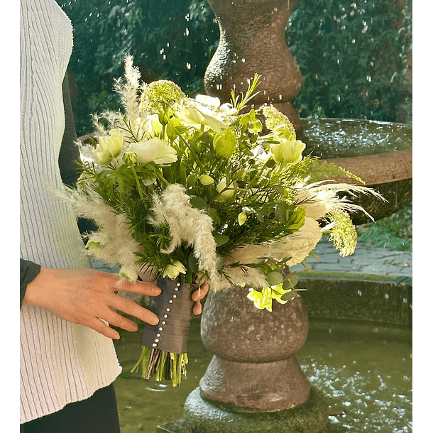 Ramos de Novia Estilo Bouquet de Flores Naturales mixtas de temporada 1