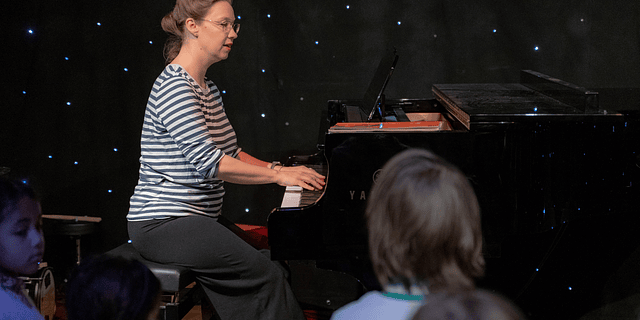 Do you want to start the piano but don't have an instrument yet?