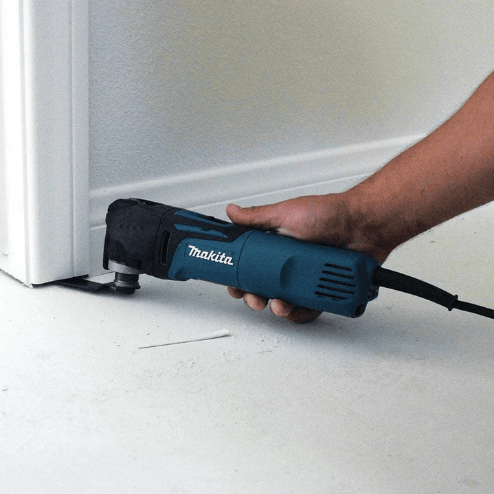 Multiherramienta 320W TM3010CX5 Makita 5