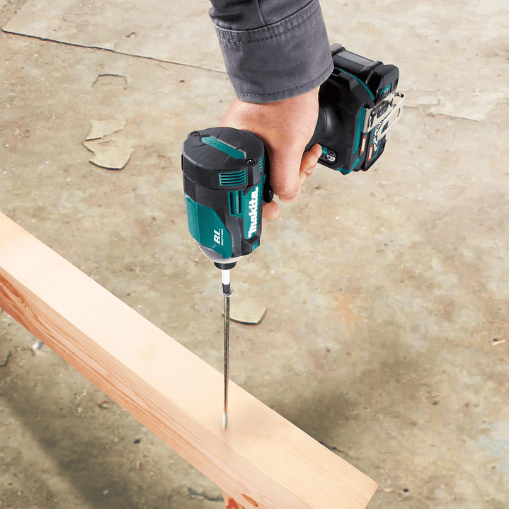 Atornillador Impacto 40v Td001gd201 Makita 4