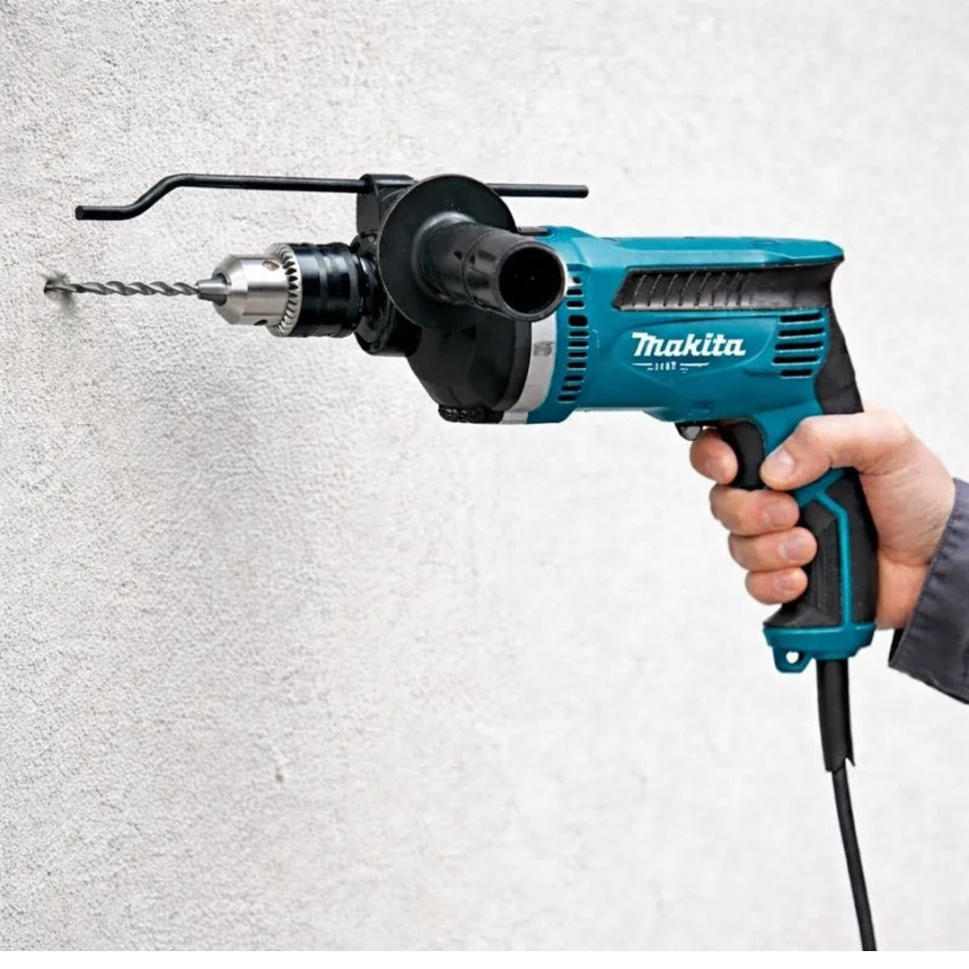 Taladro Percutor M8100KB 13 Mm. 710 W.Reversible Makita MT 4