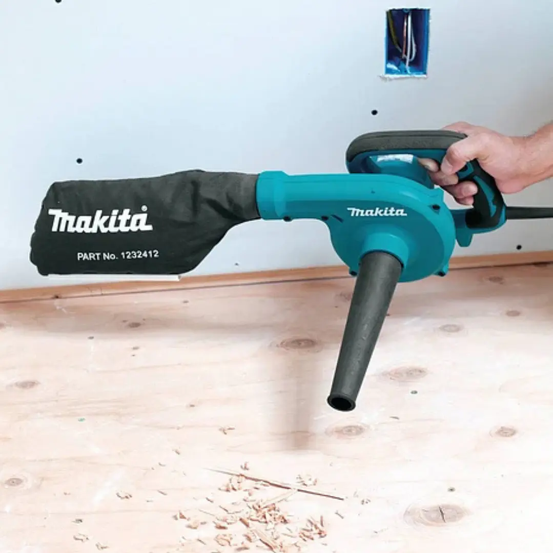 Sopladora de Aire 600W UB1103 Makita 4