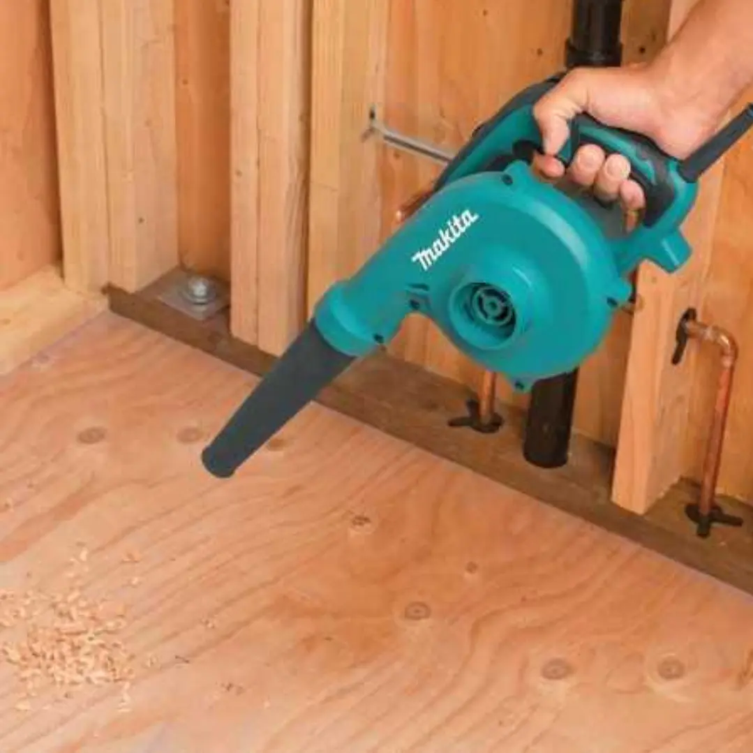 Sopladora de Aire 600W UB1103 Makita 5