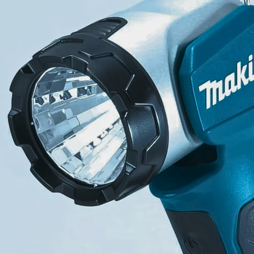 Linterna Inalámbrica 18V LED. 160lm 1 Modo DML802 Makita 2