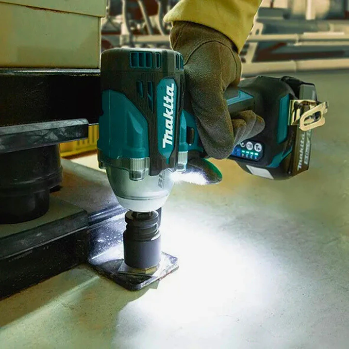 Llave de Impacto Inalambrico 1/2'' 18V Dtw300Z Makita 2