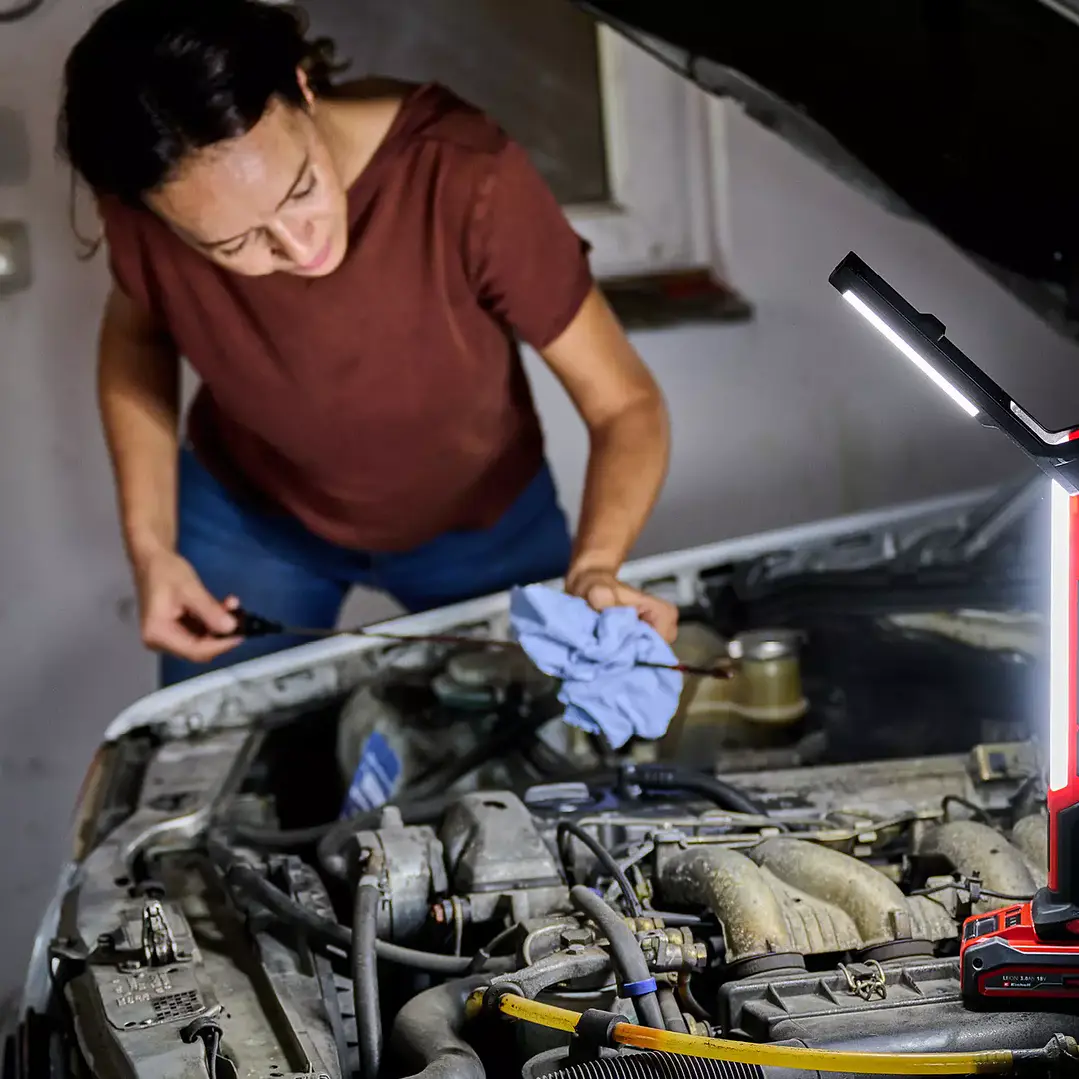 Lámpara inalámbrica Einhell TE-CL 18/1000 S Li Solo 18V 3