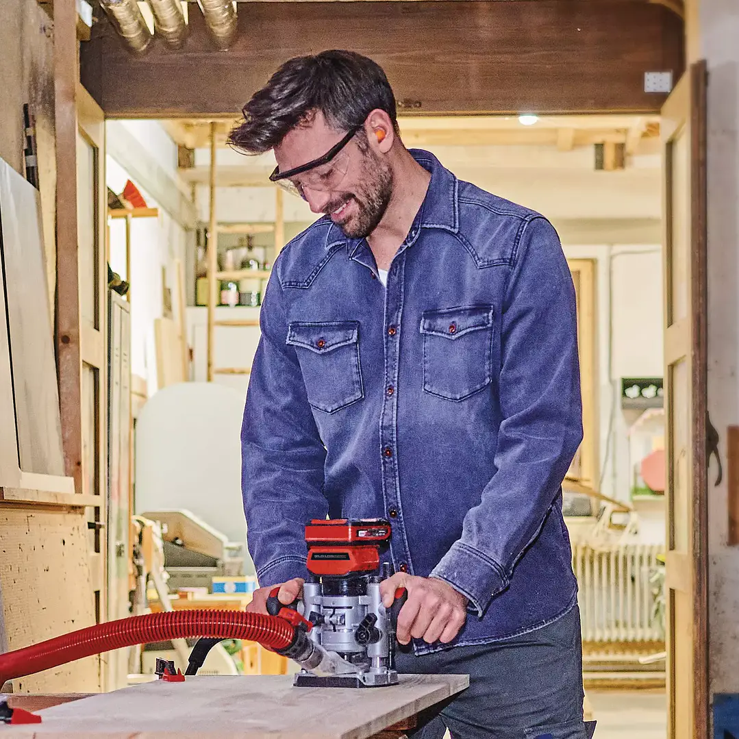 Recortadora inalámbrica Einhell TP-RO 18 Li BL + Kit 18V 4,0Ah | Potencia y precisión 4