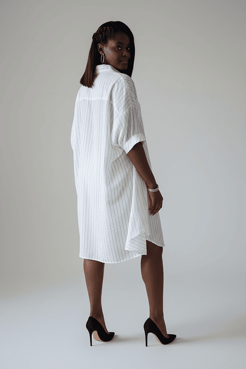 Camisa de Lino Oversize Mujer – Esencia Natural y Elegancia Atemporal